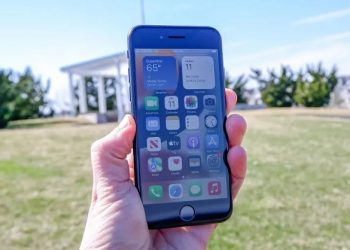 Đánh giá iPhone SE 2022: “Nửa cũ nửa mới” liệu có đủ sức hấp dẫn người dùng?