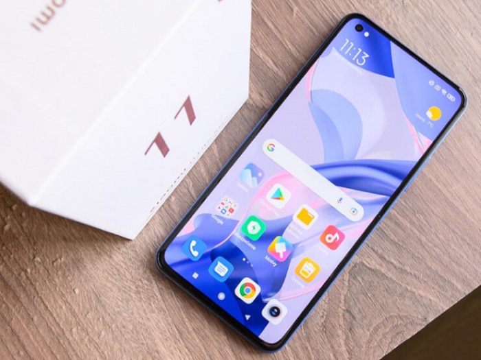 Màn hình Xiaomi 11 Lite 5G NE được thiết kế đục lỗ, 6.55 inch, tần số quét 90Hz
