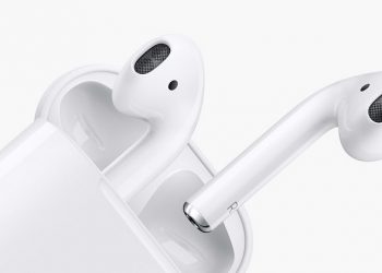 một bên tai nghe AirPods không sạc được