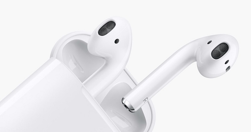 một bên tai nghe AirPods không sạc được