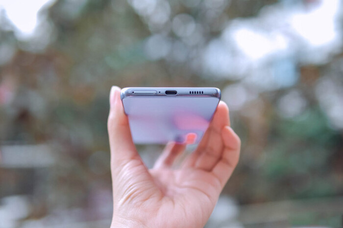 Cạnh dưới Galaxy A53 5G