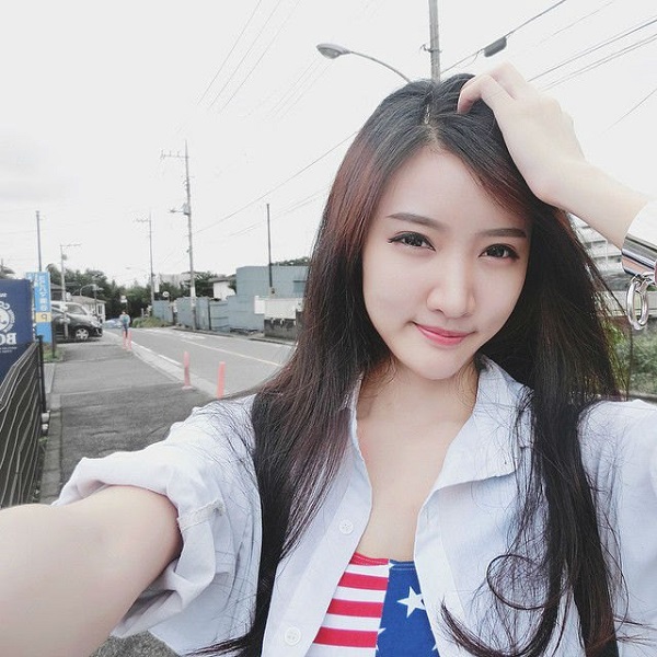 Ảnh chụp bằng camera trên điện thoại bị lệch mặt