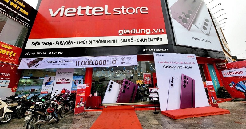 Toàn cảnh sự kiện trả hàng và mở bán Galaxy S22 series tại Viettel Store