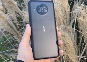 Trên tay Nokia X100