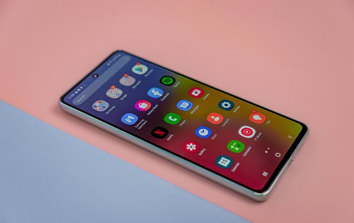 Galaxy A73 5G sở hữu cấu hình mạnh mẽ xử lý mọi tác vụ một cách mượt mà