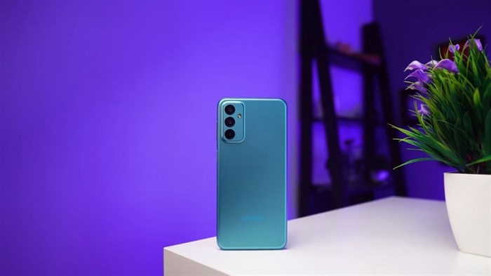 Và cuối cùng là nhân vật chính của chúng ta Galaxy F23 5G