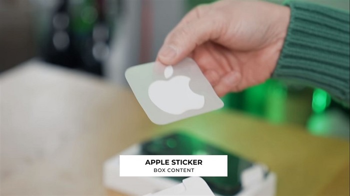 Một miếng sticker hình Táo khuyết