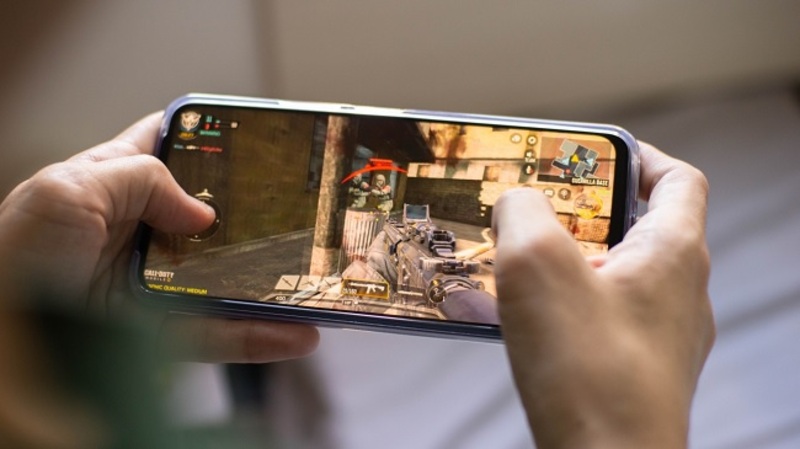 vivo Y33s sở hữu công nghệ HyperEngine và Multi Turbo giúp máy chơi tốt ở mọi thể loại game đồ họa cao