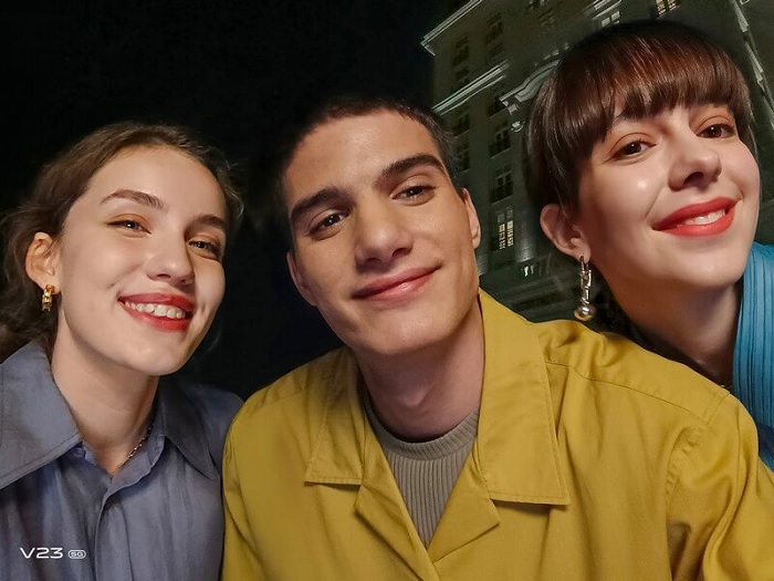 Ảnh selfie ban đêm với camera vivo V23 5G