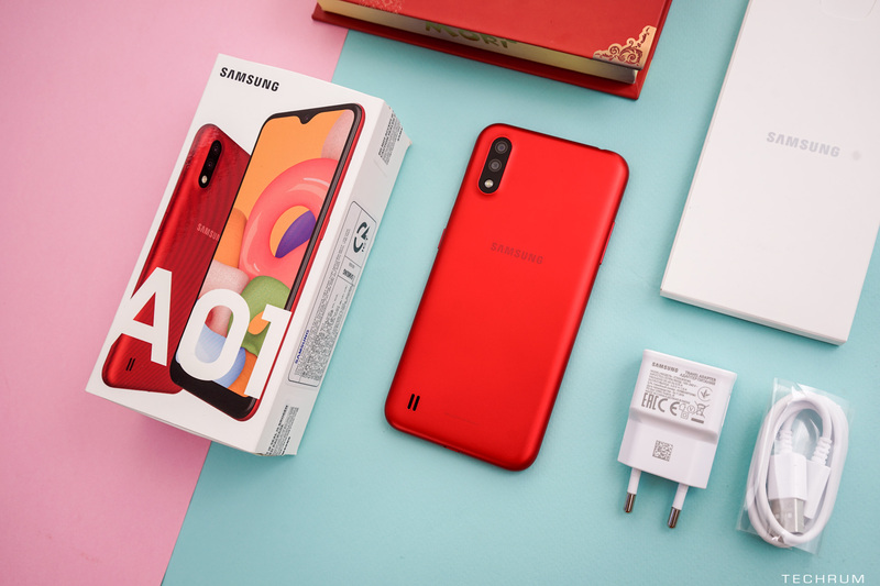 Samsung Galaxy A01 - Smartphone mỏng nhẹ, giá rẻ và cấu hình tầm trung đủ cho nhu cầu cơ bản.