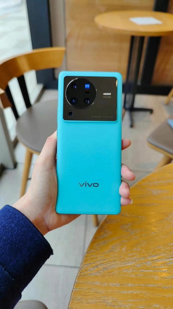 ảnh thực tế vivo X80 và X80 Pro