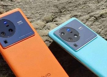 Lộ ảnh thực tế vivo X80 và X80 Pro “căng đét”, module camera cực khủng
