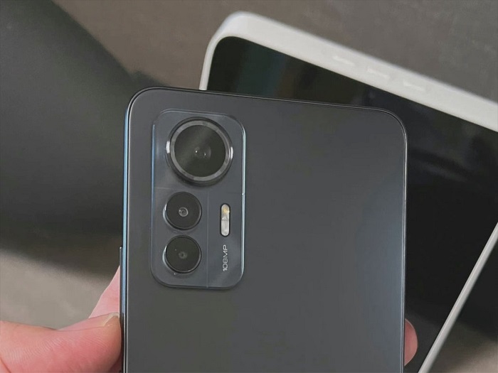 Cận cảnh camera Xiaomi 12 Lite