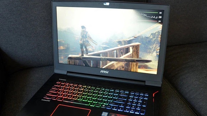 Laptop được trang bị đèn bàn phím