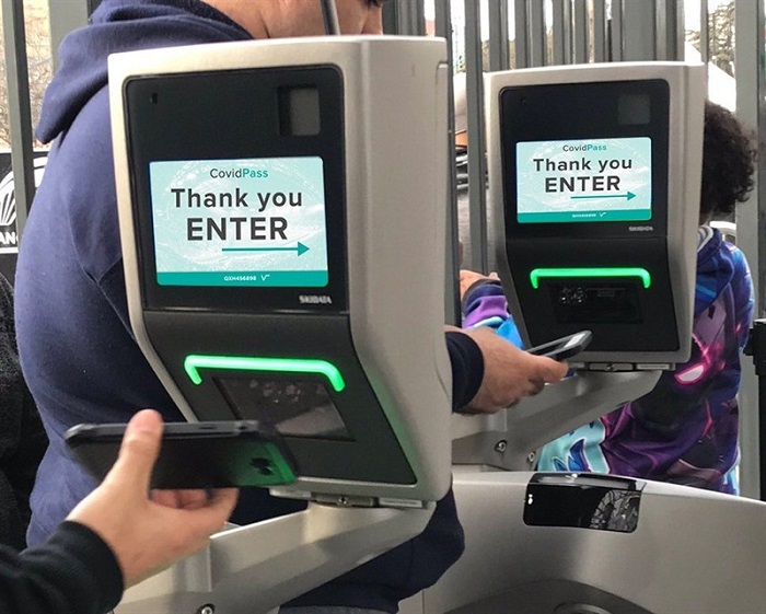 Mã QR trên hộ chiếu vaccine sử dụng để xác nhận thông tin khi ra nước ngoài