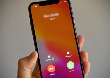 Cách gọi điện thoại nhanh trên iPhone