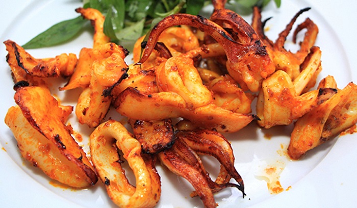 Mực nướng sa tế