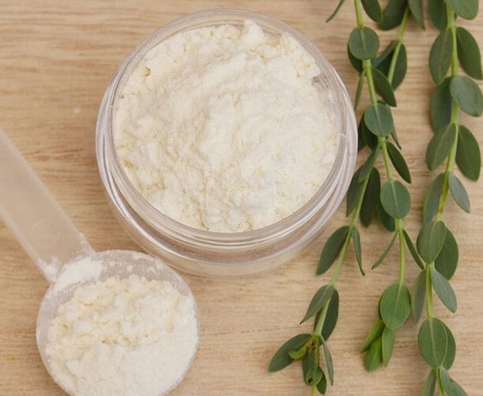 Vani giúp tẩy sạch các vết ố vàng ở lò vi sóng