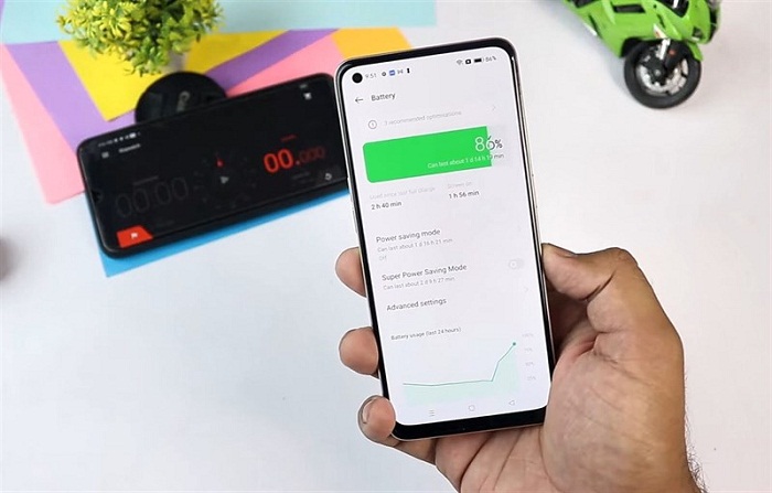OPPO F21 Pro sở hữu viên pin 4.500 mAh và hỗ trợ công nghệ sạc nhanh 33 W SuperVOOC