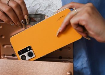 Đánh giá OPPO Reno7