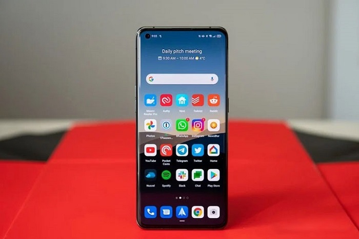 Điện thoại OPPO và Samsung đều chạy Android