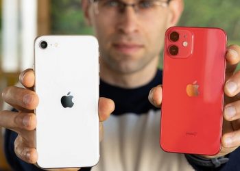 So sánh iPhone 12 mini với iPhone SE 2022