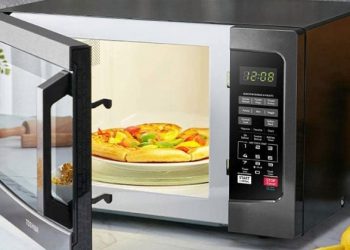 Tìm hiểm các tác dụng của lò vi sóng và giải đáp có nên mua lò vi sóng không?