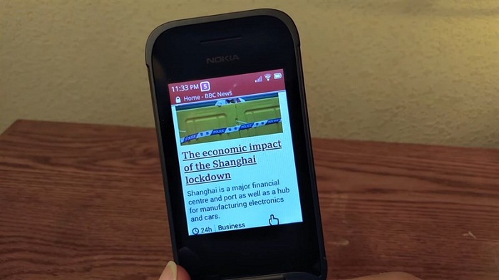 Máy đáp ứng tốt các nhu cầu cơ bản như xem tin nhắn, đọc tin tức