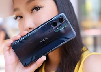 Trên tay Realme 9 Pro+ phiên bản Free Fire