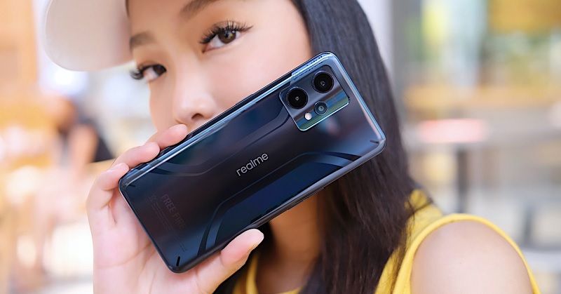 Trên tay Realme 9 Pro+ phiên bản Free Fire