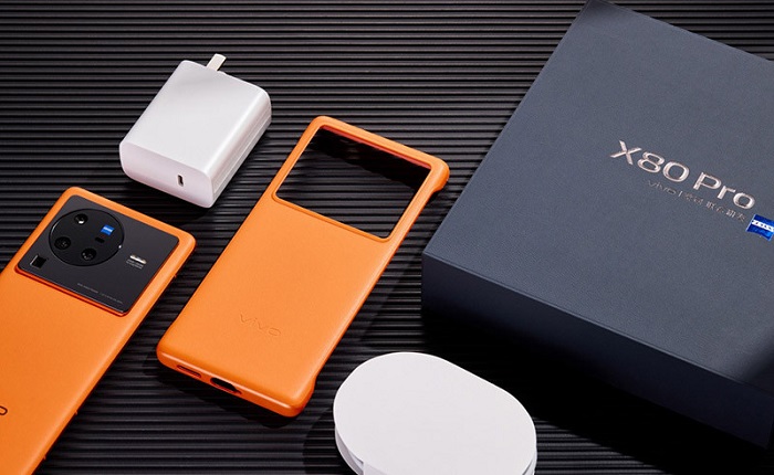 Các phụ kiện đi kèm máy