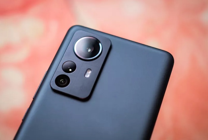 Xiaomi 12 Pro được trang bị camera sau 50MP