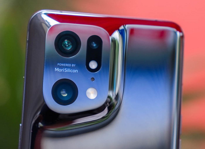 Camera sau trên Find X5 Pro