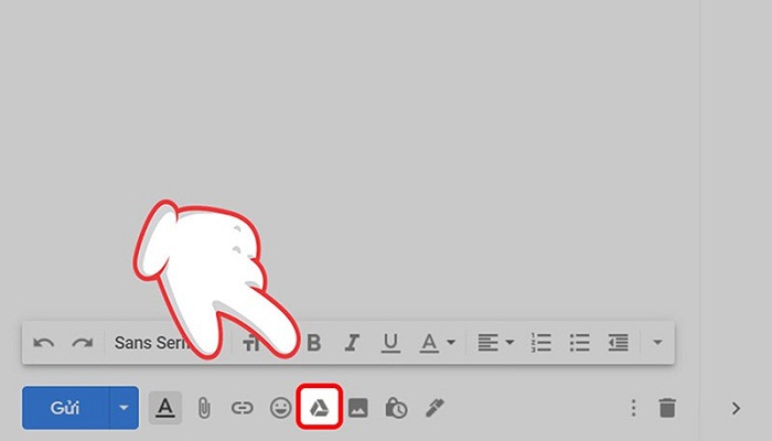 Bấm vào nút Tải lên và chọn tệp từ thiết bị