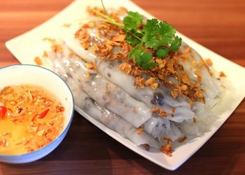 cách làm bánh cuốn bằng chảo chống dính