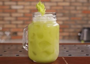 cách làm nước ép cóc bằng máy ép
