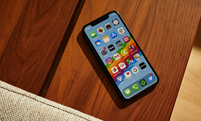 Màn hình iPhone 11 Pro Max sử dụng tấm nền OLED