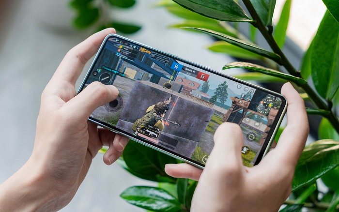 Chip Snapdragon 778G  cho hiệu năng tương đối mạnh mẽ trong phân khúc tầm trung