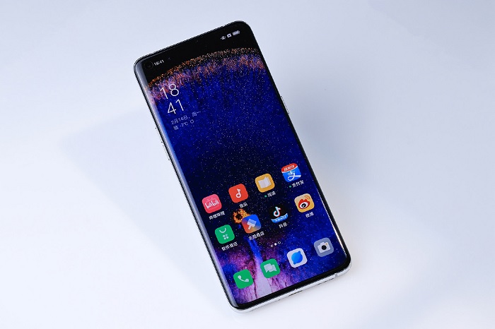 Find X5 Pro được nâng cấp lên con chip Snapdragon 8 Gen 1 mạnh nhất ở thời điểm hiện tại