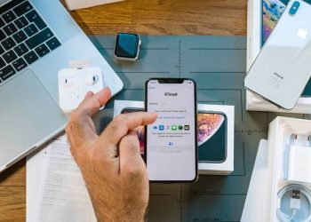 iCloud là gì? Cách tạo và đăng nhập iCloud trên iPhone