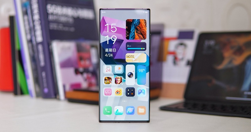 Trên tay Axon 40 Ultra: Giá 17 triệu, thiết kế giống với Galaxy S22 Ultra, nổi bật với camera selfie ẩn dưới màn hình