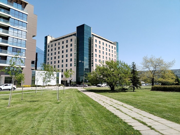 Trên tay Honor Magic4 Lite