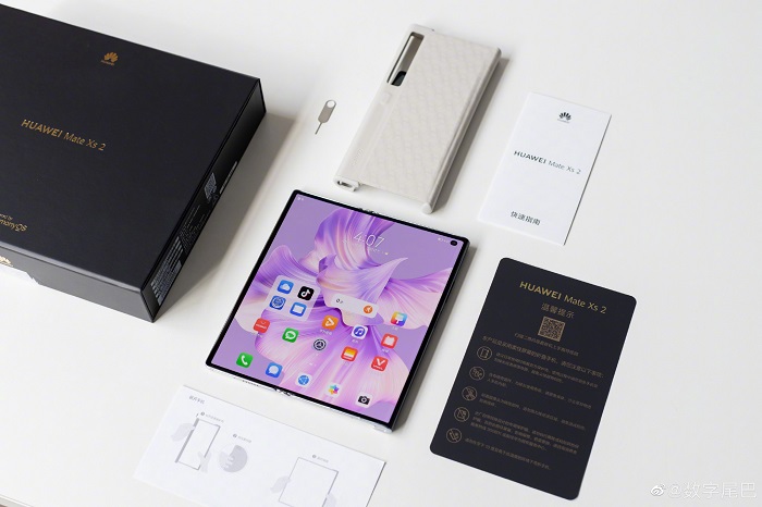 Các phụ kiện đi kèm máy