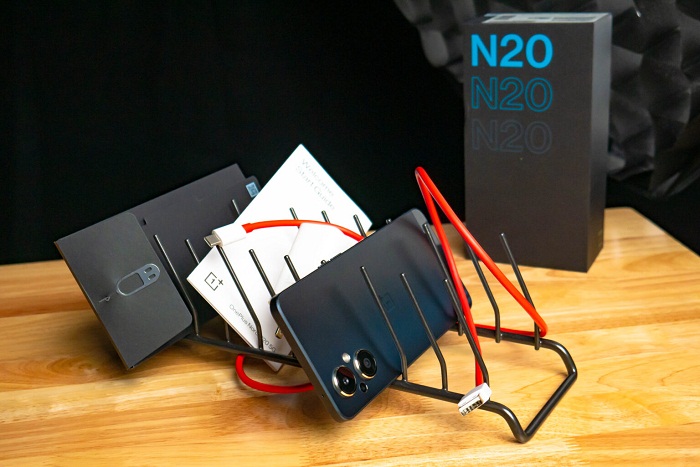 Trên tay OnePlus Nord N20 5G
