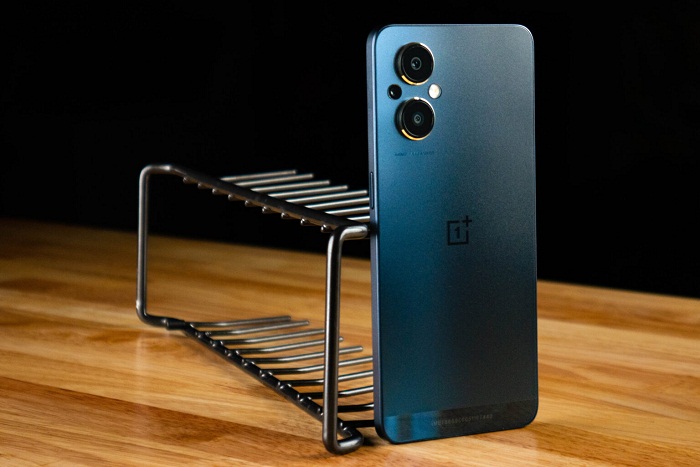 Về cơ bản đây chính là một phiên bản đổi tên của chiếc điện thoại Reno7 Z 5G