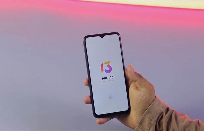 Redmi Note 11E 5G chạy hệ điều hành Android 11 giao diện MIUI 13