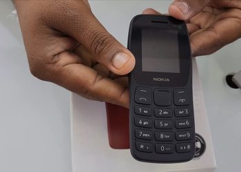 Trên tay Nokia 105 Plus