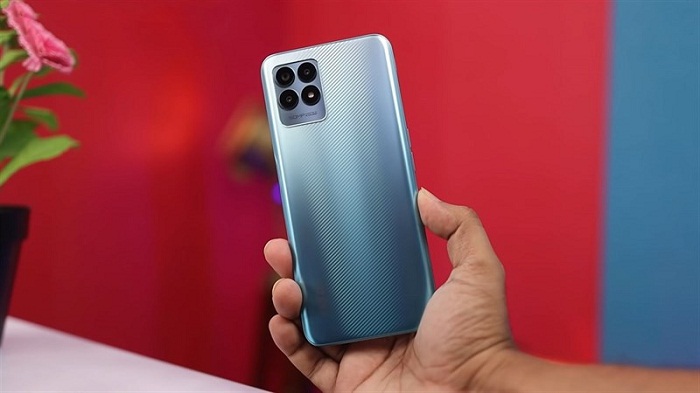 Sản phẩm có thiết kế trẻ trung, đẹp mắt hơn so với Realme Narzo 30