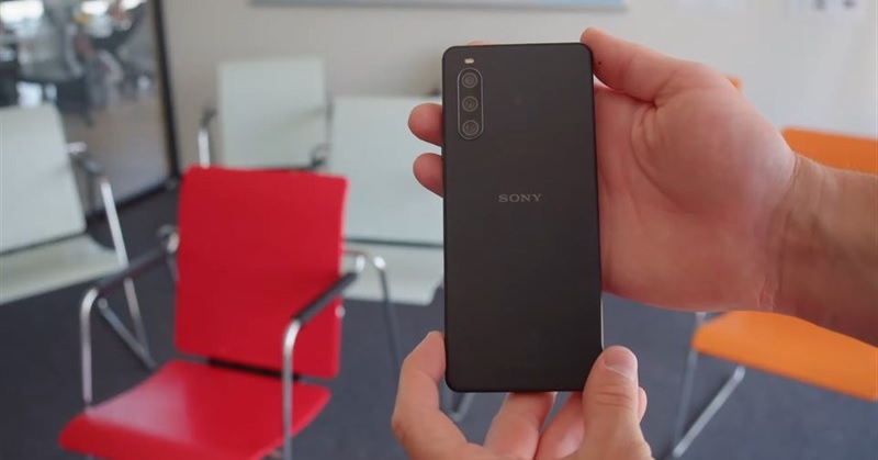 Trên tay Sony Xperia 10 IV