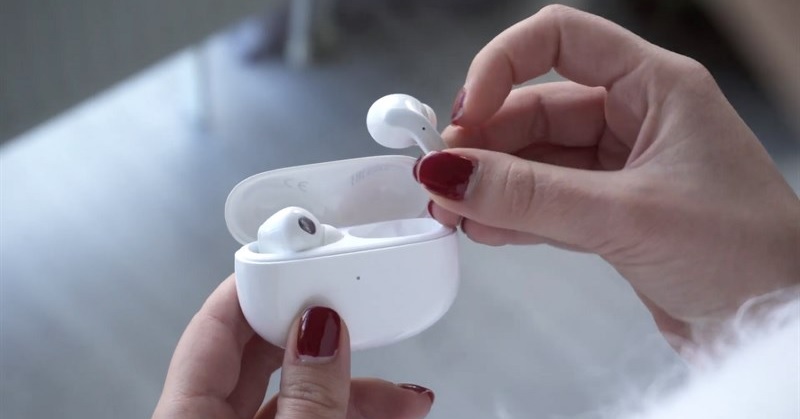 Trên tay Xiaomi Buds 3T Pro